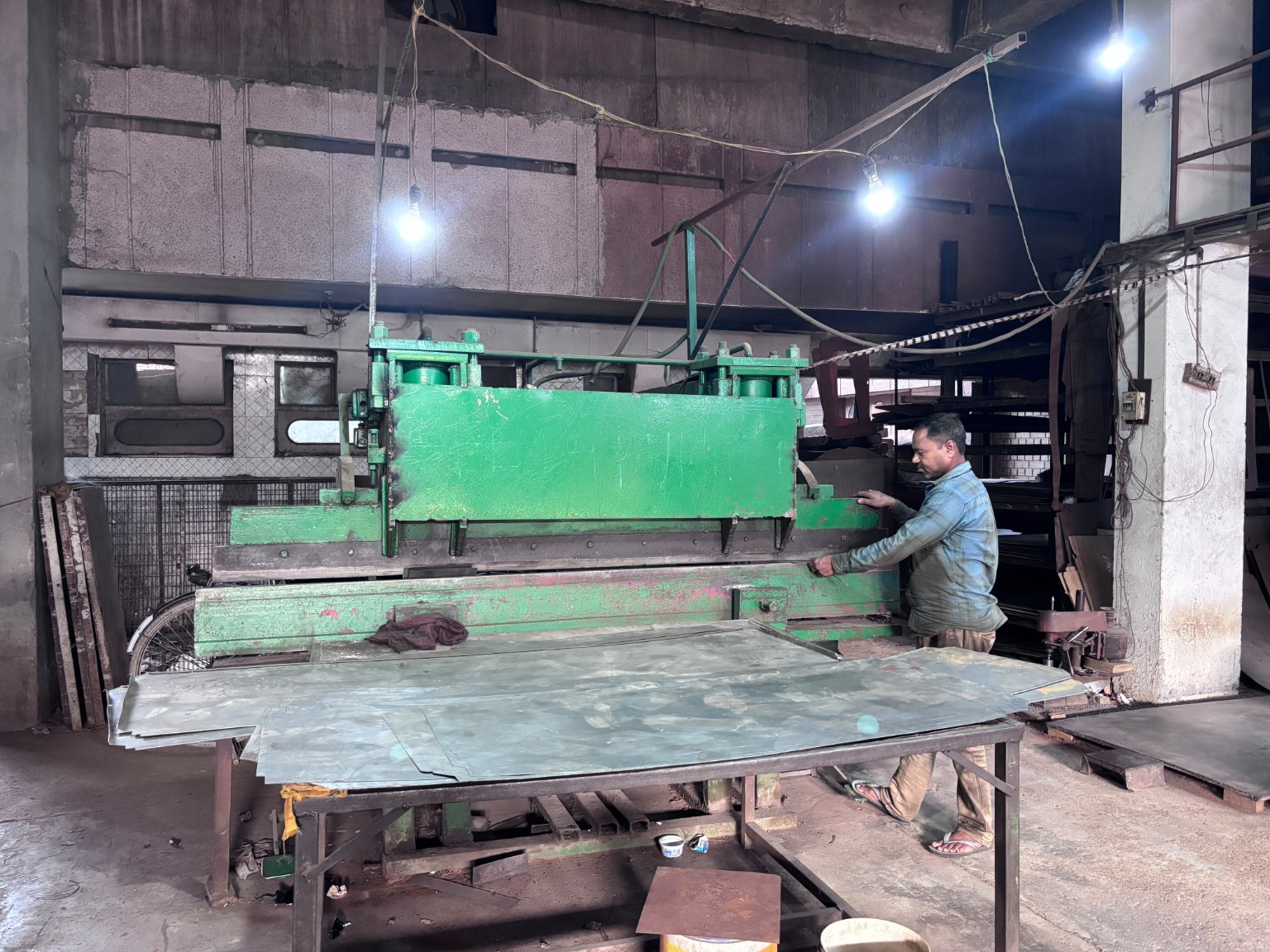 Northern Furniture machinery and team at work
